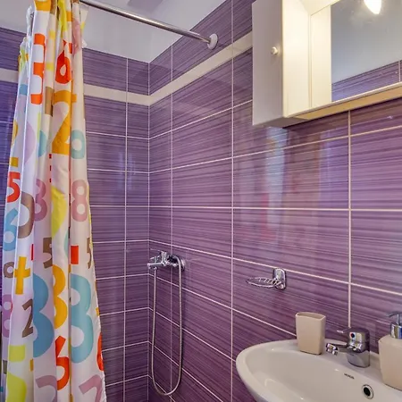 Aggelos Cozy Apartment Few Min From Sea Karavádhos